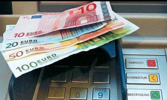 Capital Controls: Μεγάλες αλλαγές από σήμερα – Δείτε τι θα ισχύει για τις αναλήψεις